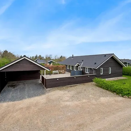 Gertrud - 950m To The Inlet By Interhome *