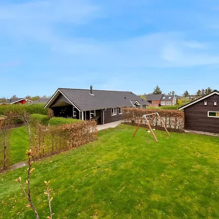 Vakantiehuis Gertrud - 950m To The Inlet By Interhome