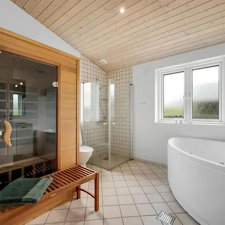 Gertrud - 950m To The Fjord By Interhome Vakantiehuis Tarm