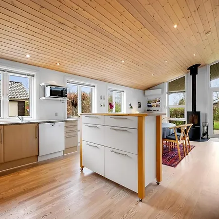 Vakantiehuis Gertrud - 950m To The Fjord By Interhome